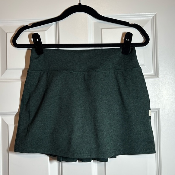 Vuori Halo Performance Skirt - Picture 1 of 5